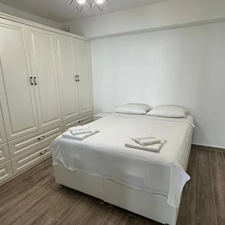Paradise Bodrum, 14 Personnes, Vue Mer, Piscine, Privee, Sauna, A Vapeur, Ascenseur فيلة Milas