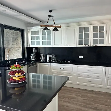 Paradise * Миляс