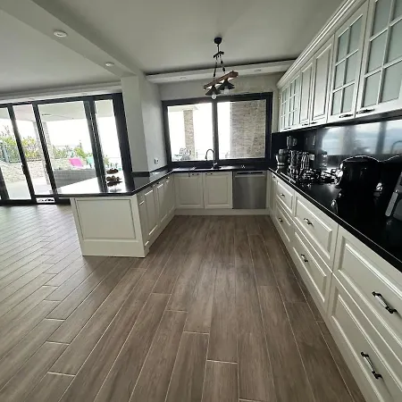 Paradise Вилла Миляс