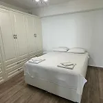 Paradise Bodrum, 14 Personnes, Vue Mer, Piscine, Privee, Sauna, A Vapeur, Ascenseur וילה Milas