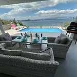 Paradise Bodrum, 14 Personnes, Vue Mer, Piscine, Privee, Sauna, A Vapeur, Ascenseur Milas