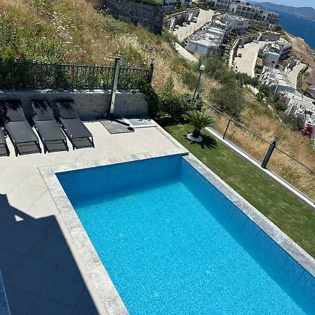 Paradise Bodrum, 14 Personnes, Vue Mer, Piscine, Privee, Sauna, A Vapeur, Ascenseur Villa *