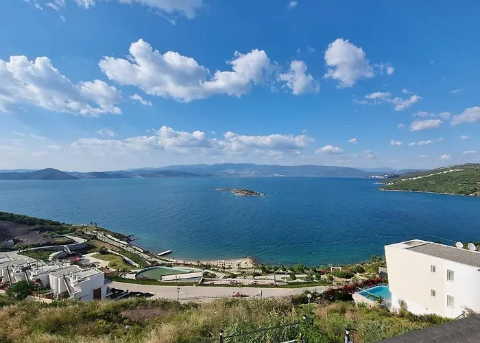 Вилла Paradise Bodrum, 14 Personnes, Vue Mer, Piscine, Privee, Sauna, A Vapeur, Ascenseur