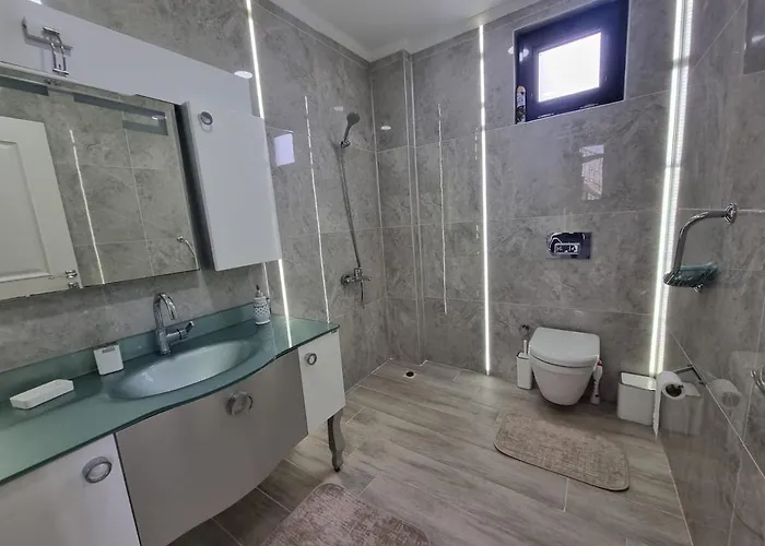 Paradise Bodrum, 14 Personnes, Vue Mer, Piscine, Privee, Sauna, A Vapeur, Ascenseur Вилла *